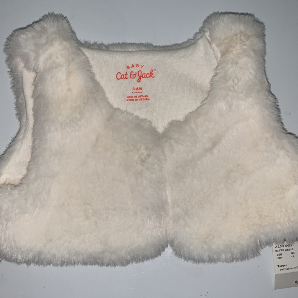 NWT-Babygirl white fur vest